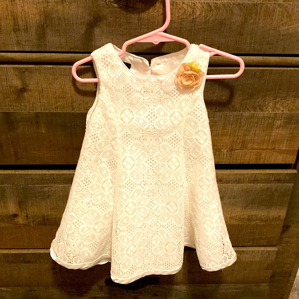 Baby dress size 18Months